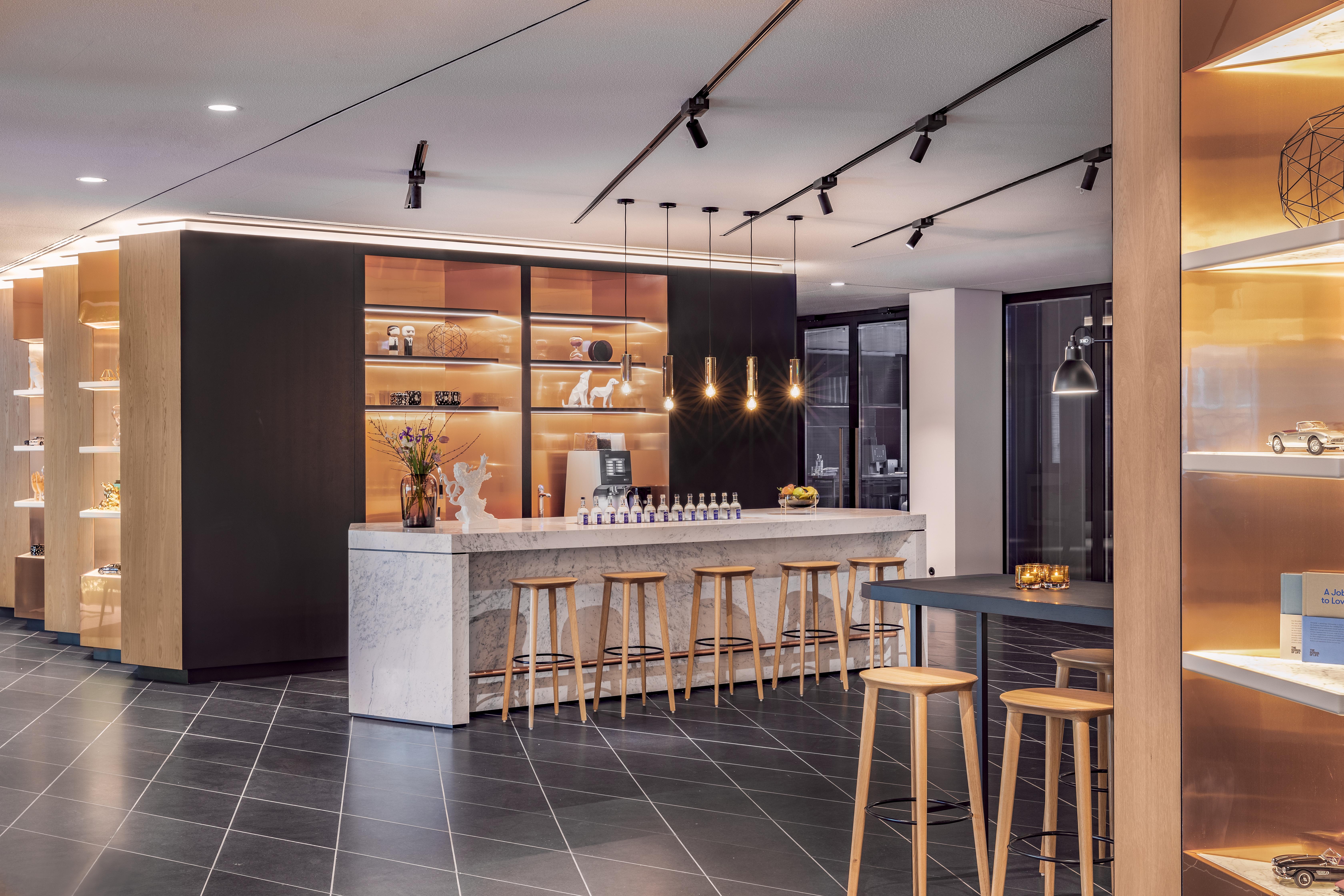 Готель Andaz Munich Schwabinger Tor, By Hyatt Екстер'єр фото The lounge at Frankfurt Airport